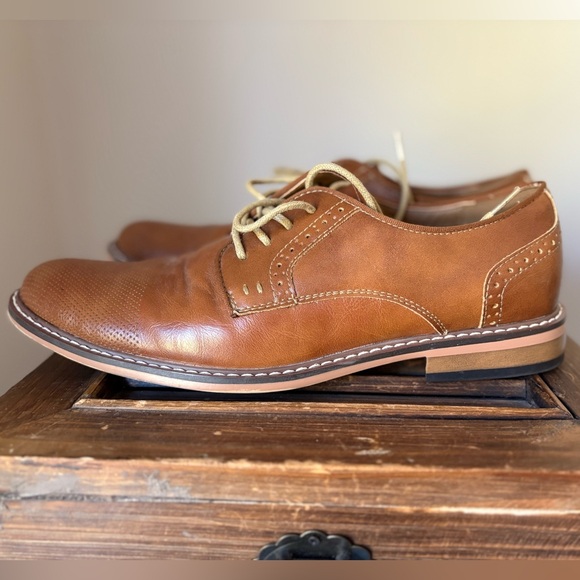 Steve Madden M-Alk Mens 9.5 Leather Cognac Brown Oxford Dress Shoes - Picture 3 of 8